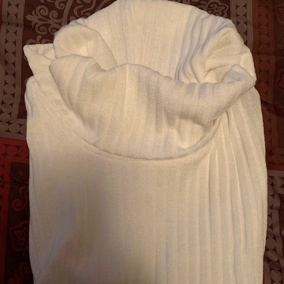 Time and Tru Tops - NWOT ladies cowl neck sleeveless shirt!! Lg